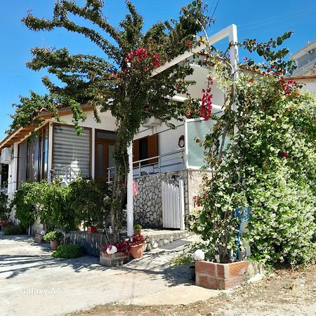 Denni'S Home Saranda Kültér fotó