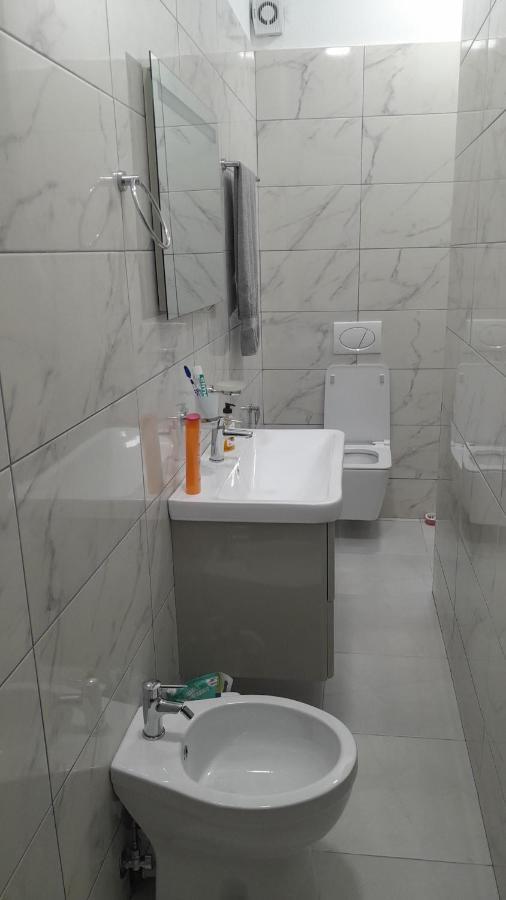 Denni'S Home Saranda Kültér fotó