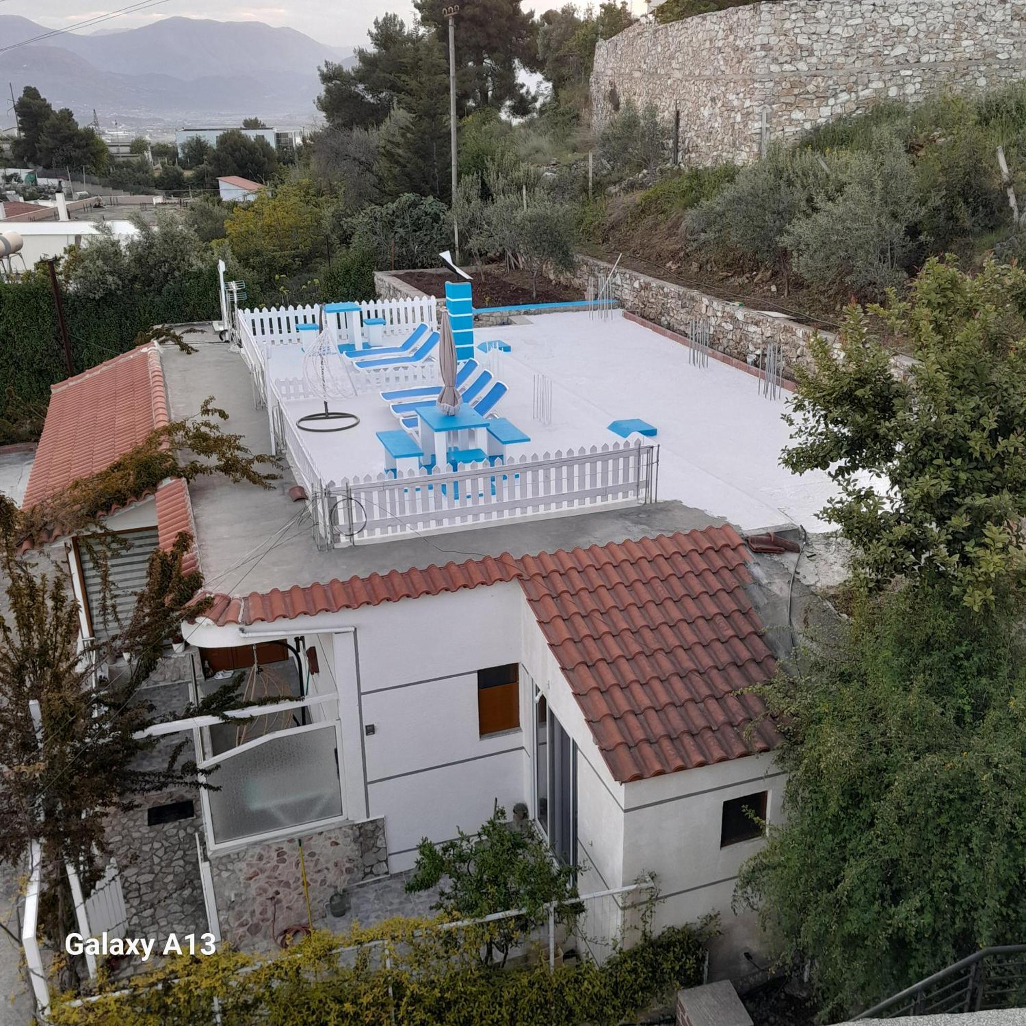 Denni'S Home Saranda Kültér fotó