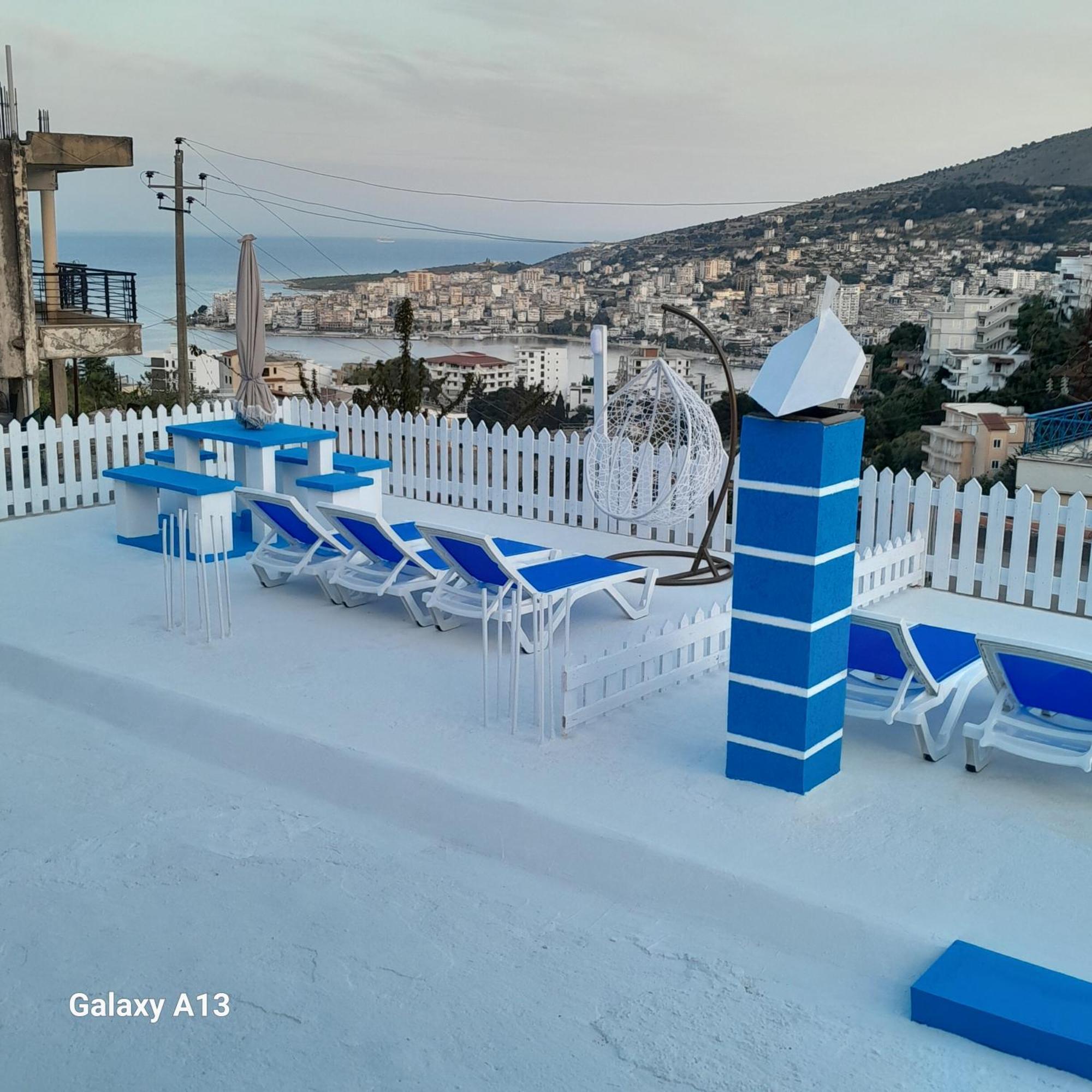 Denni'S Home Saranda Kültér fotó