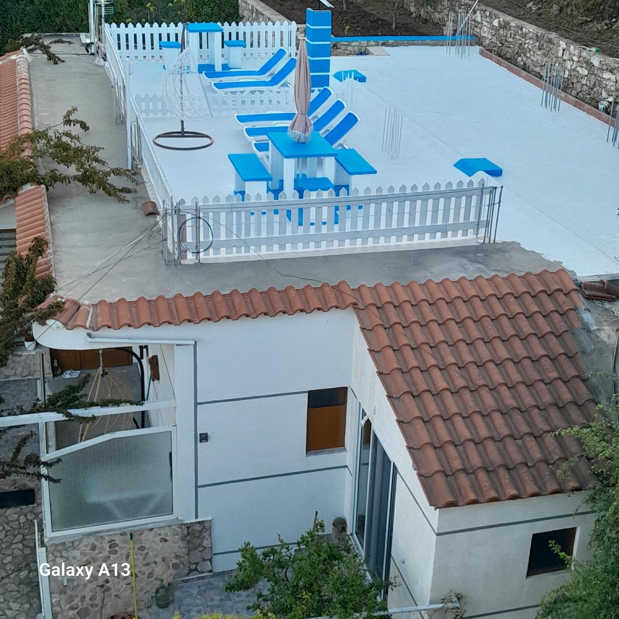 Denni'S Home Saranda Kültér fotó